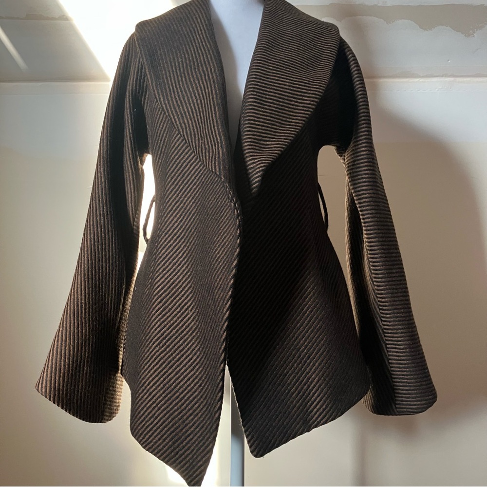 Searle Women’s Black/Brown Striped Wool Bell Sleeve Coat size 2 - Picture 6 of 11